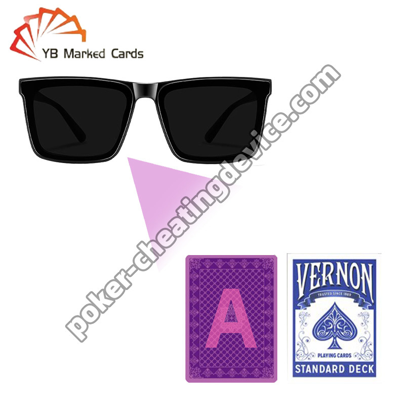 Óculos IR para Poker detectam cartas marcadas com tinta invisível