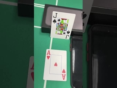 Lentes de contato de cartões de alto desempenho marcados nas costas para uma jogabilidade melhorada