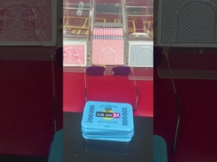 Óculos de trapaça para ver através de cartas marcadas